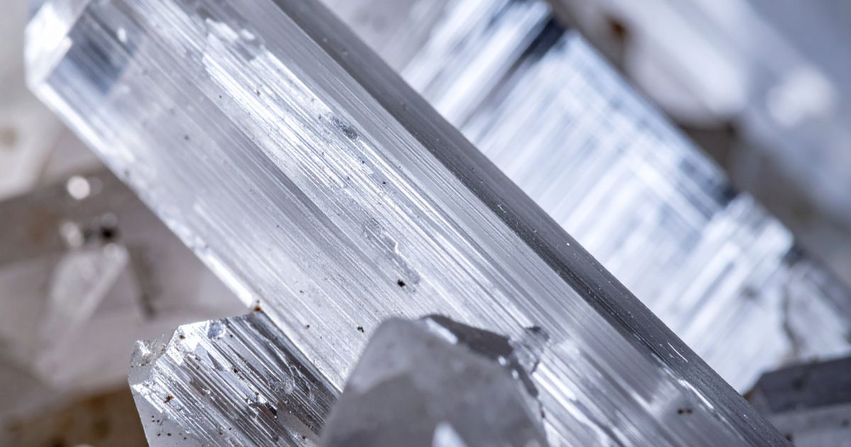 kamen-selenit-ucinky (4)